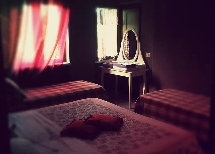 Bed and Breakfast Dream Lounge Cafe *